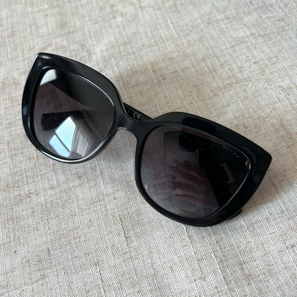 RALPH Lauren RA5254 Black Gradient Women's Sunglasses - Picture 4 of 11